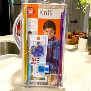 Boye Knit Kit 🧶 Sealed